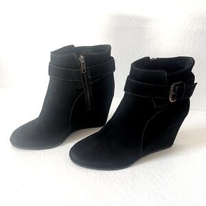 Johnston & Murphy Black Booties Wedge Heeled Boot Womens Size 8M